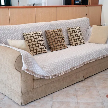 아파트 Faos Luxury 2 *