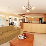 Faos Luxury 2 דירה